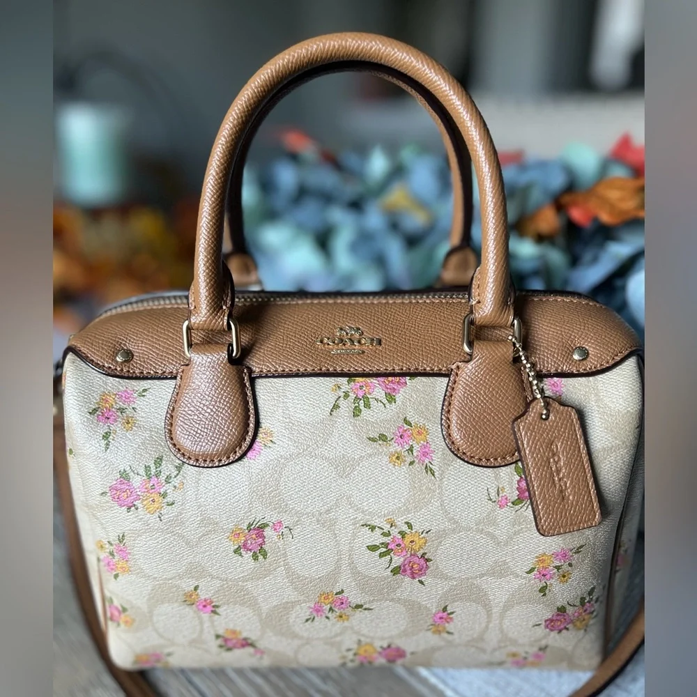 Coach Signature Canvas Floral Print Beige Brown Satchel Crossbody strap EUC - Picture 2 of 13